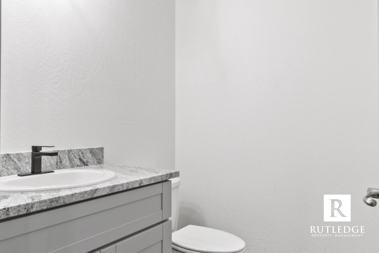 330 Beechwood Way - Photo 7 of 16