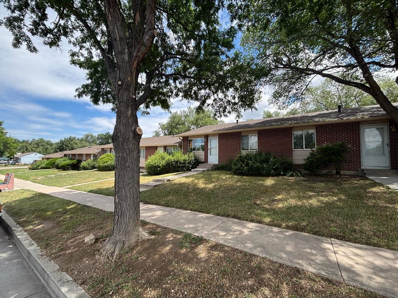 325 S Murray Blvd - Photo 3 of 3