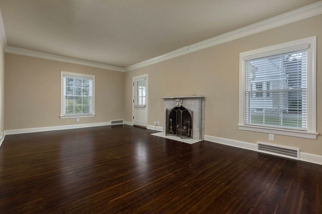 1819 Fleming Rd - Photo 6 of 50