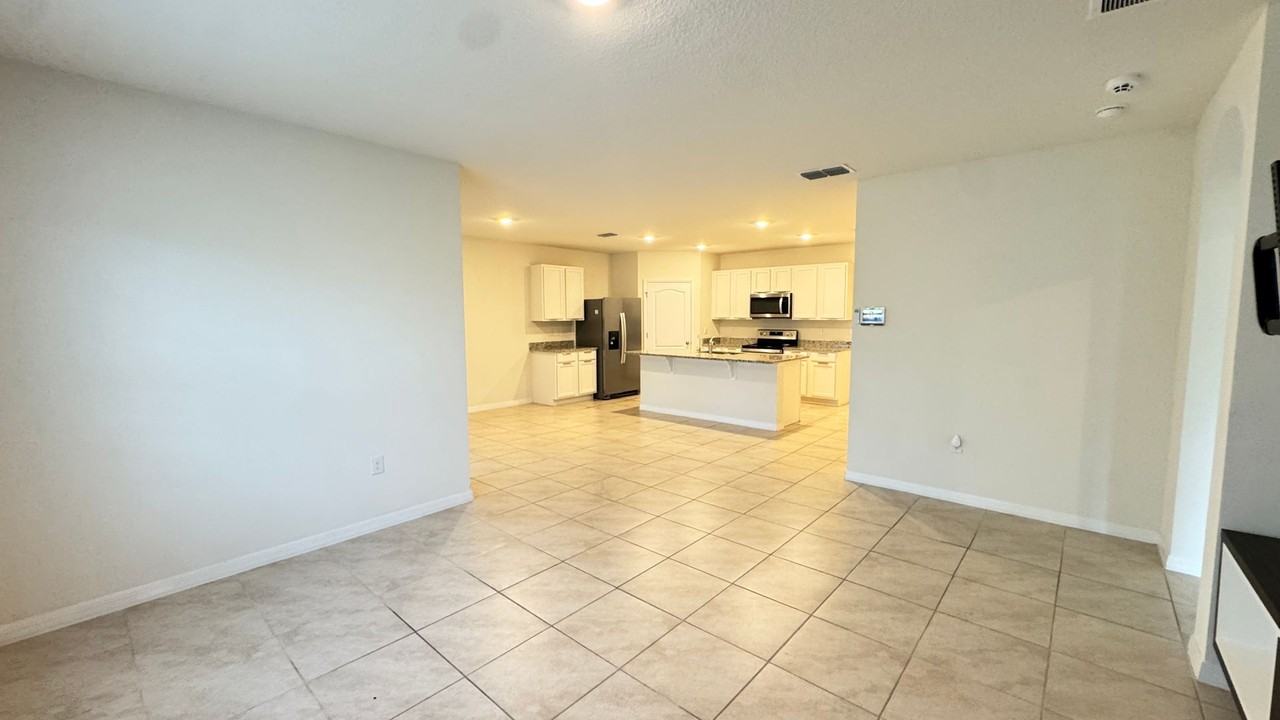 6746 Grace Hammock Rd - Photo 7 of 49