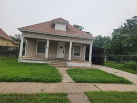 1152 N Cleveland Ave - Photo 1 of 1