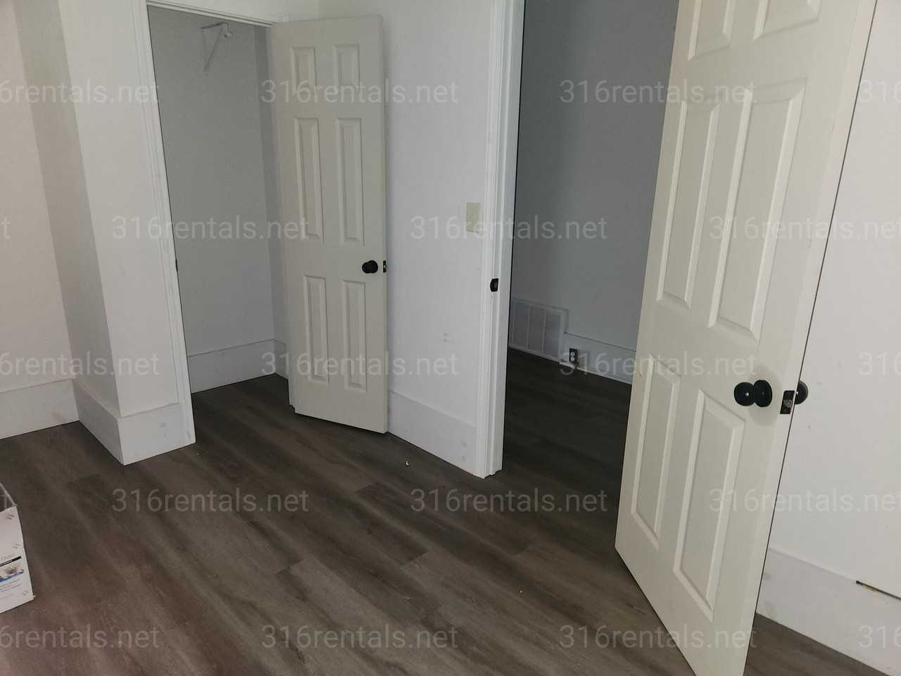 1152 N Cleveland Ave - Photo 7 of 10