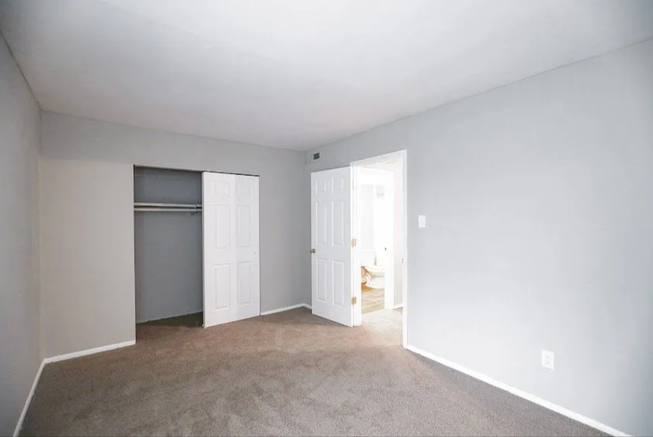 12100 Monter Dr - Photo 7 of 9