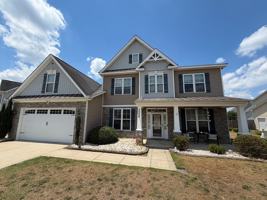 featured image of 3504 Castlefield Ln