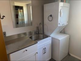 featured image of 225 N Washington St