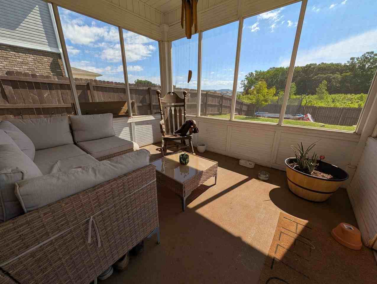 4213 Textile Ln Sw - Photo 3 of 39