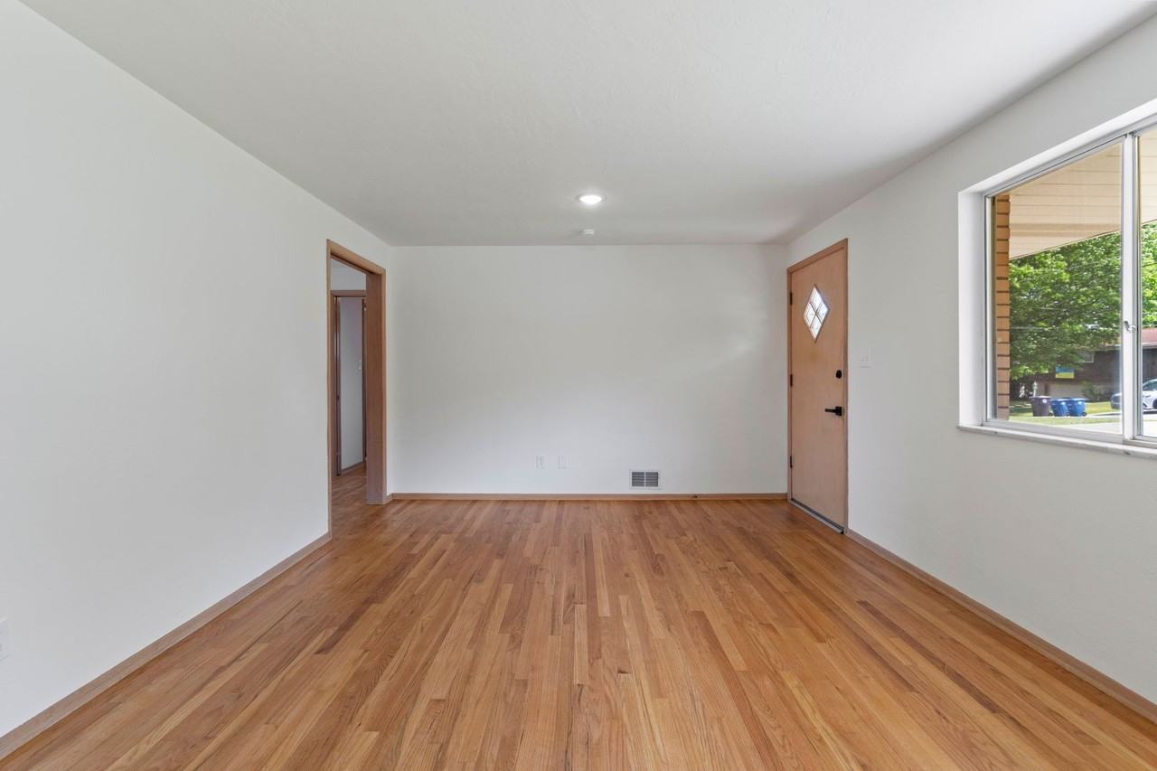 115 Green Glen Dr - Photo 6 of 30