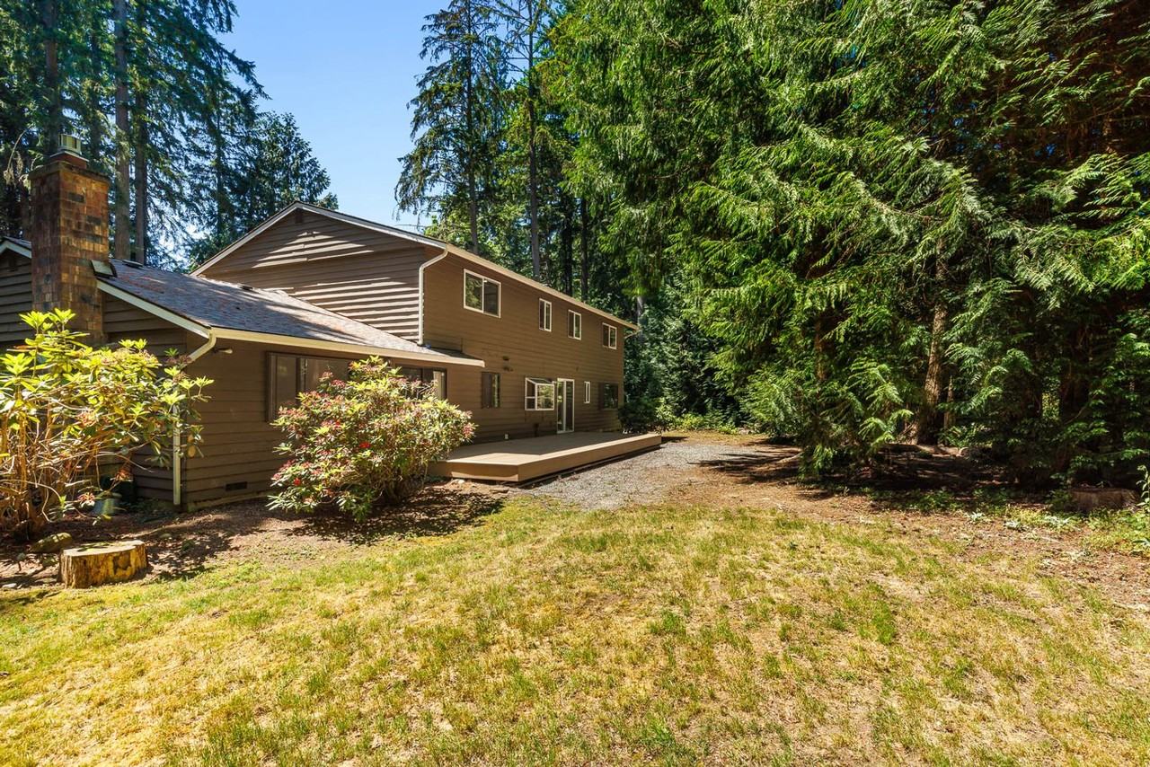 18104 Ne 197th Pl - Photo 5 of 27
