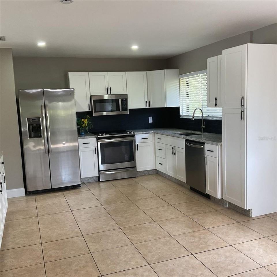 6377 Myrtlewood Rd - Photo 4 of 13
