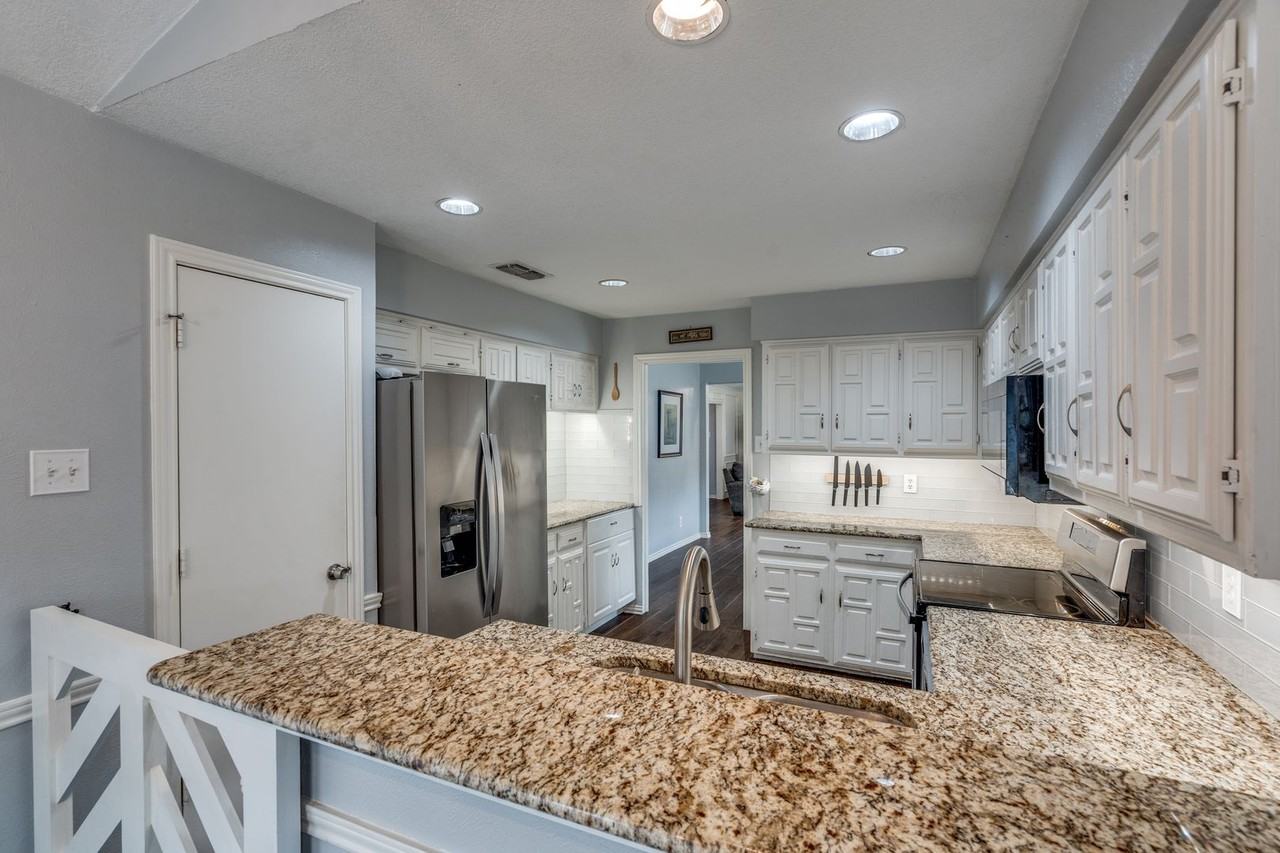 1108 Richland Oaks Dr - Photo 4 of 43