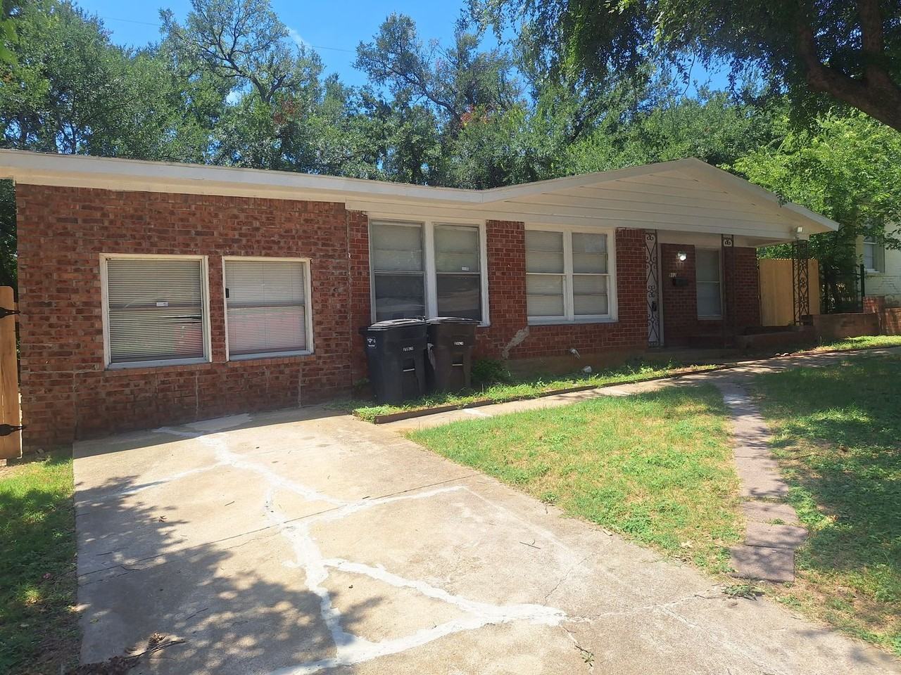 5912 Maceo Ln - Photo 2 of 23