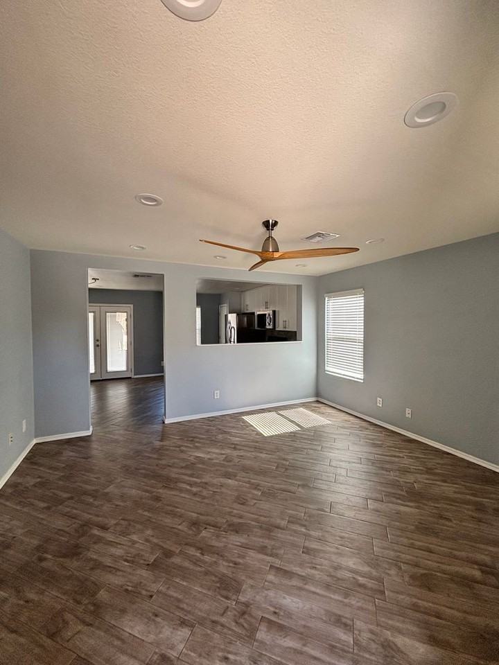 4275 E Parting Waters Way - Photo 2 of 13