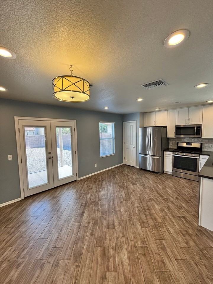 4275 E Parting Waters Way - Photo 4 of 13
