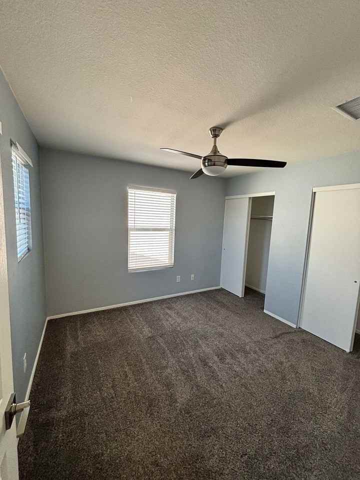4275 E Parting Waters Way - Photo 7 of 13
