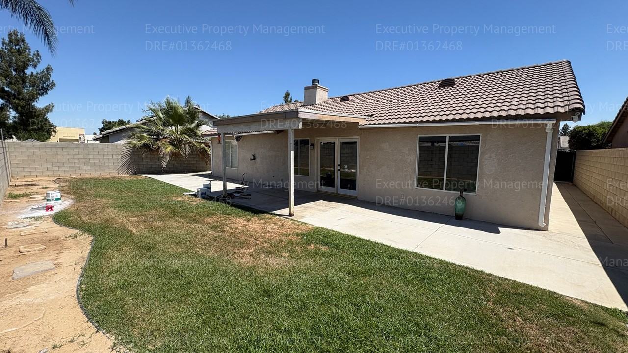 12108 Flat Iron Ct - Photo 4 of 5