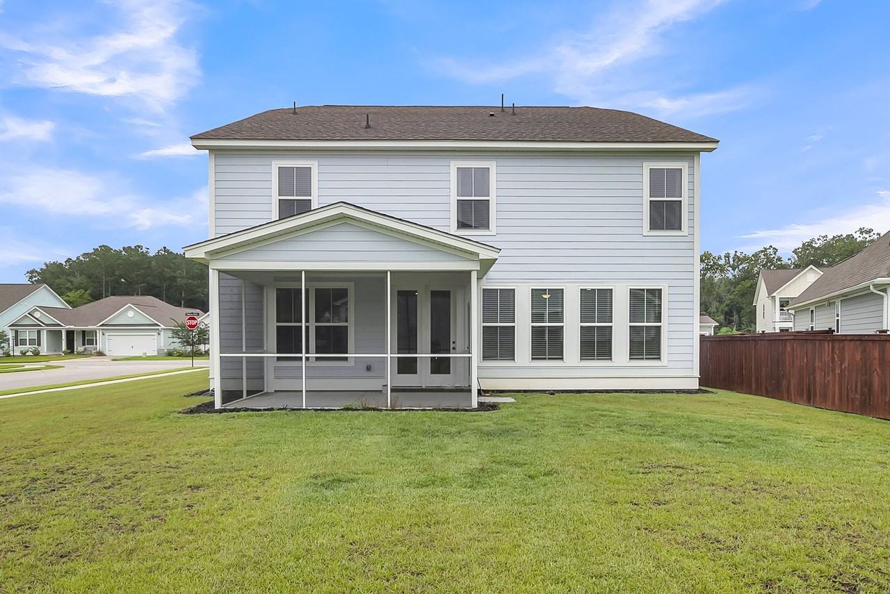 687 Black Pine Rd - Photo 7 of 50