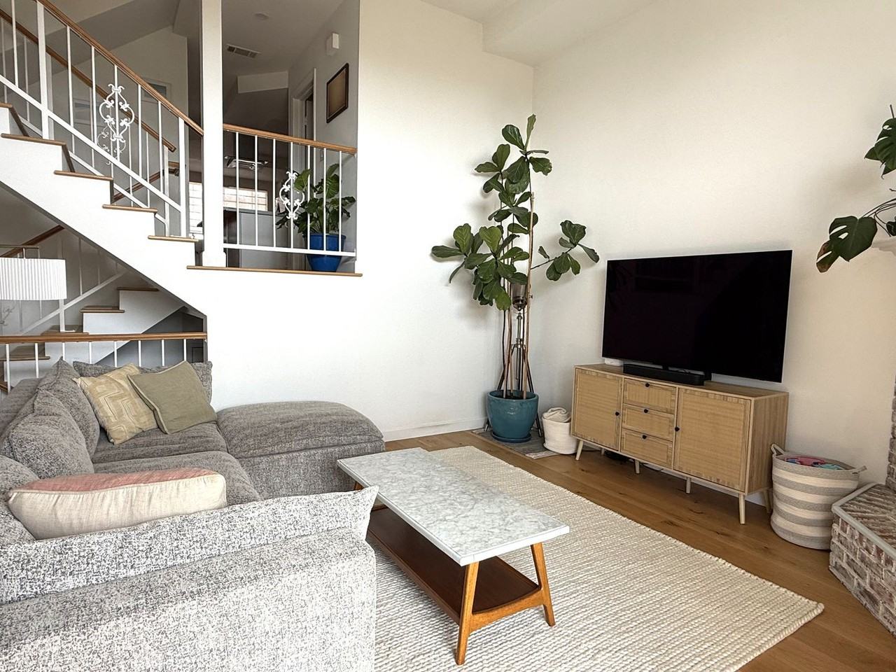 222 S Guadalupe Ave #2 - Photo 6 of 28