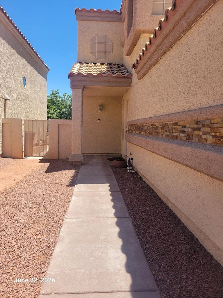 1520 Pacific Terrace Dr - Photo 5 of 50