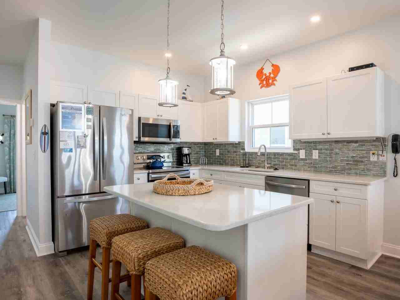 809 Wright Place Wright Time @ 809 Carolina Beach Ave N #2 - Photo 2 of 22
