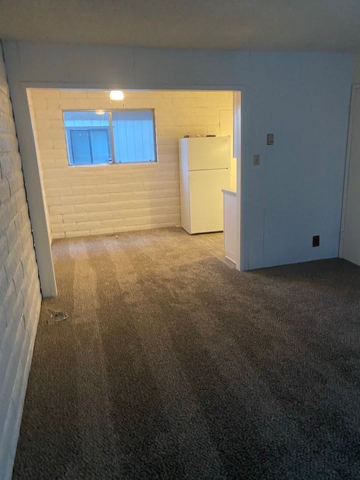 2966 Salem Pl - Photo 4 of 10
