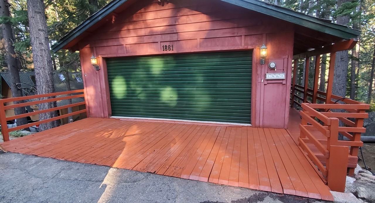 1861 Delaware St - Photo 2 of 18