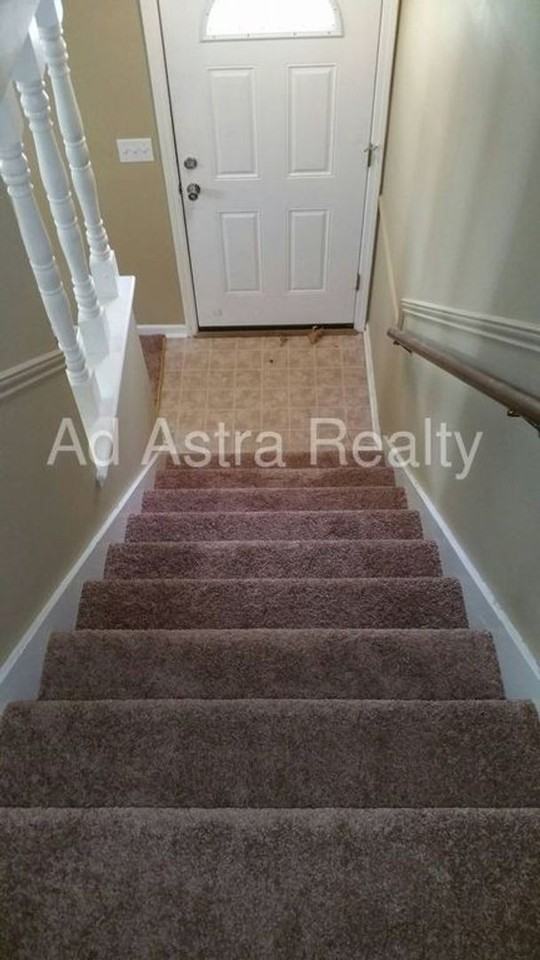 6136 Long Ave - Photo 7 of 15
