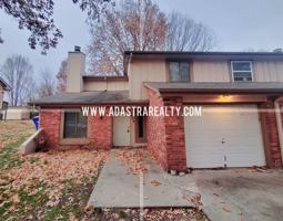 featured image of 1424 E Willow Dr