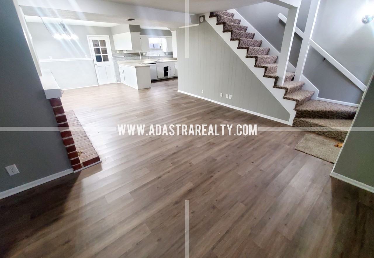 1424 E Willow Dr - Photo 3 of 18
