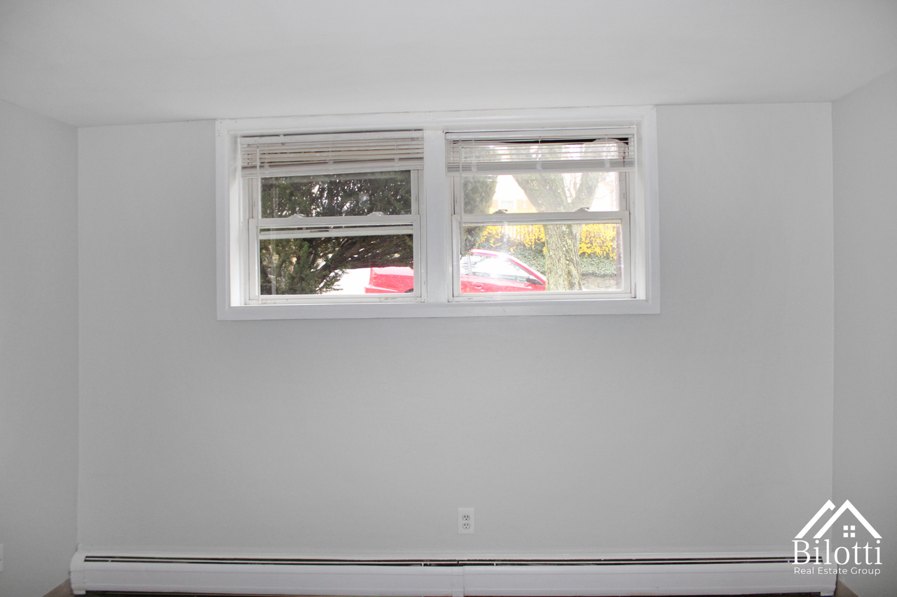 5 Chestnut Street - Photo 3 of 9