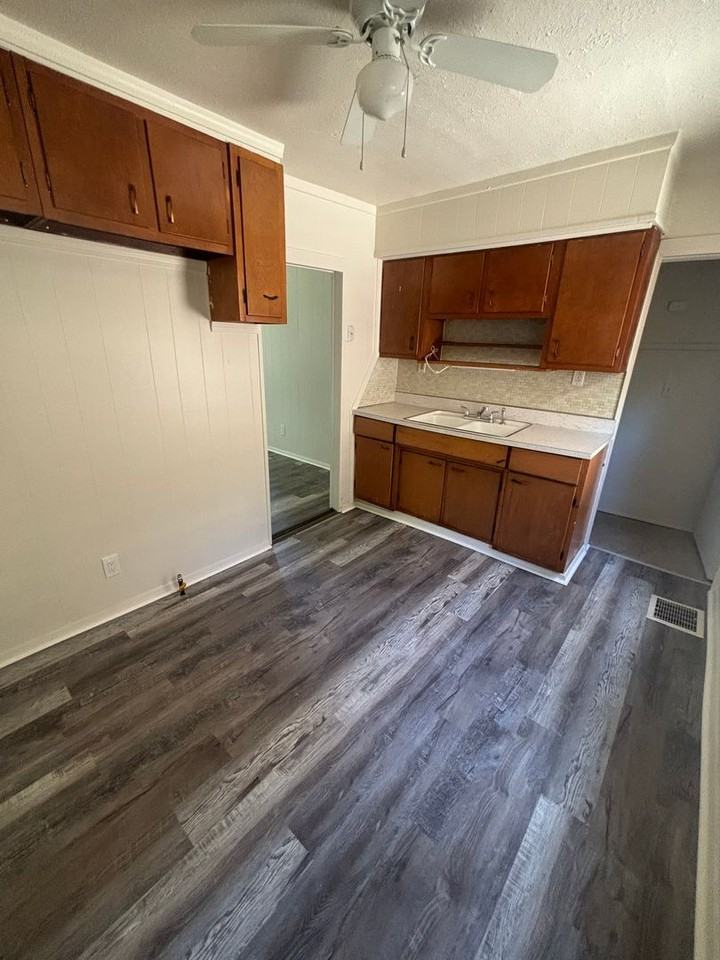 3477 E 89th St - Photo 5 of 9