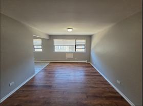 8201-8213 S Maryland Ave - Photo 1 of 1