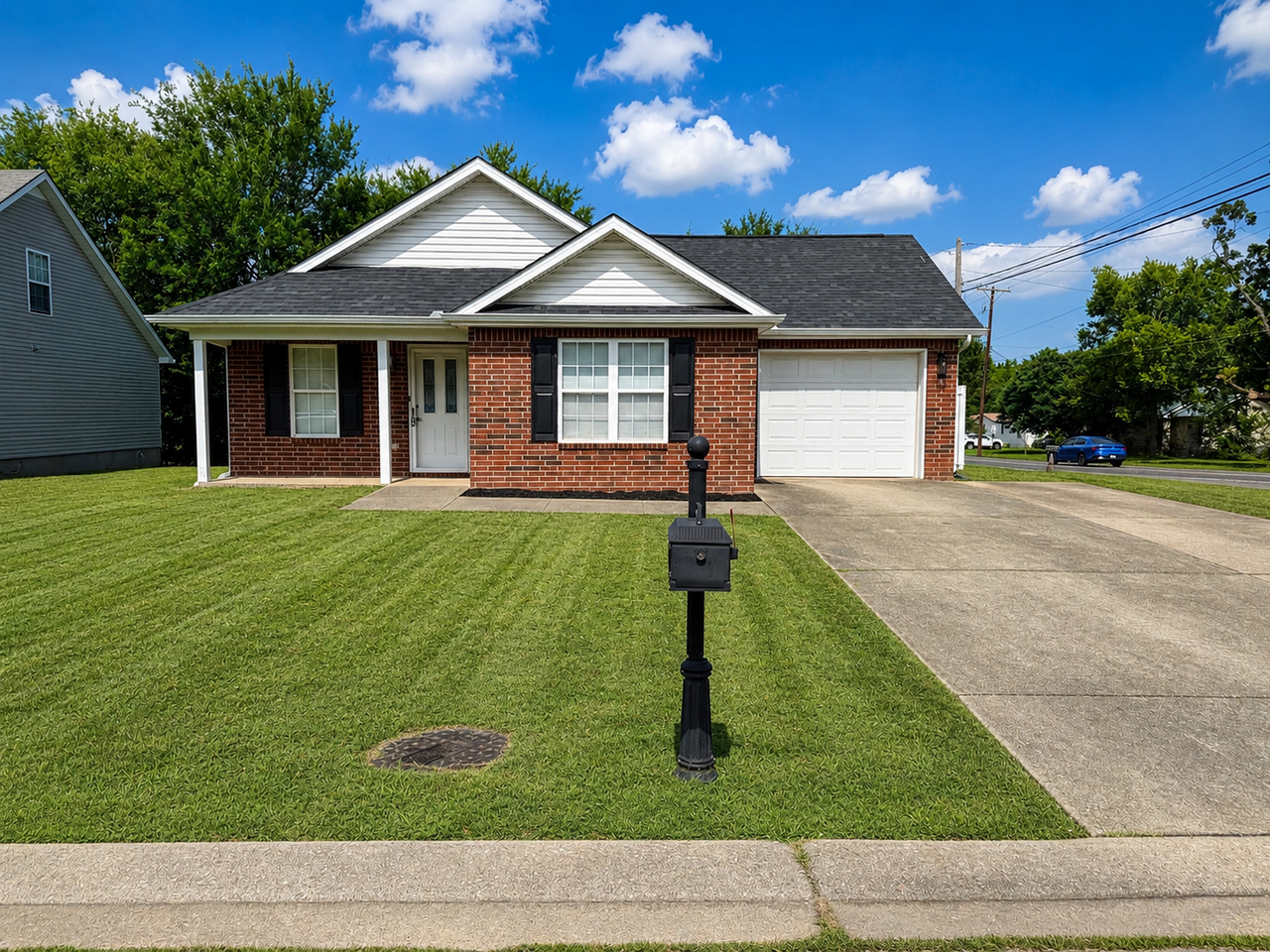 3002 Tuckers Pl - Photo 2 of 20