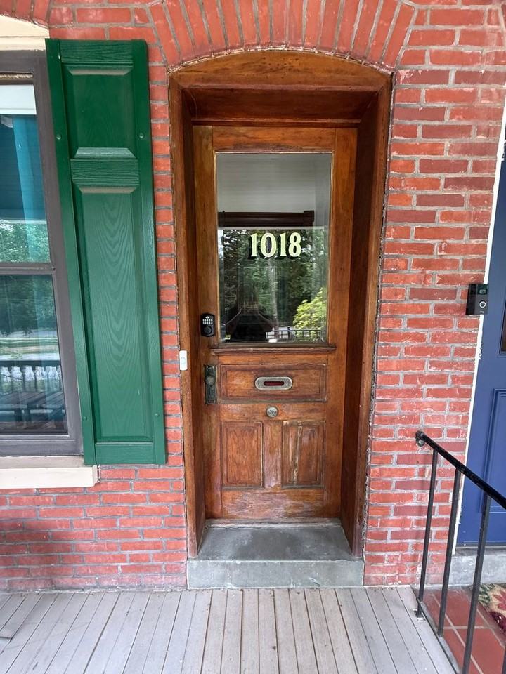 1018 Wawaset St - Photo 4 of 19