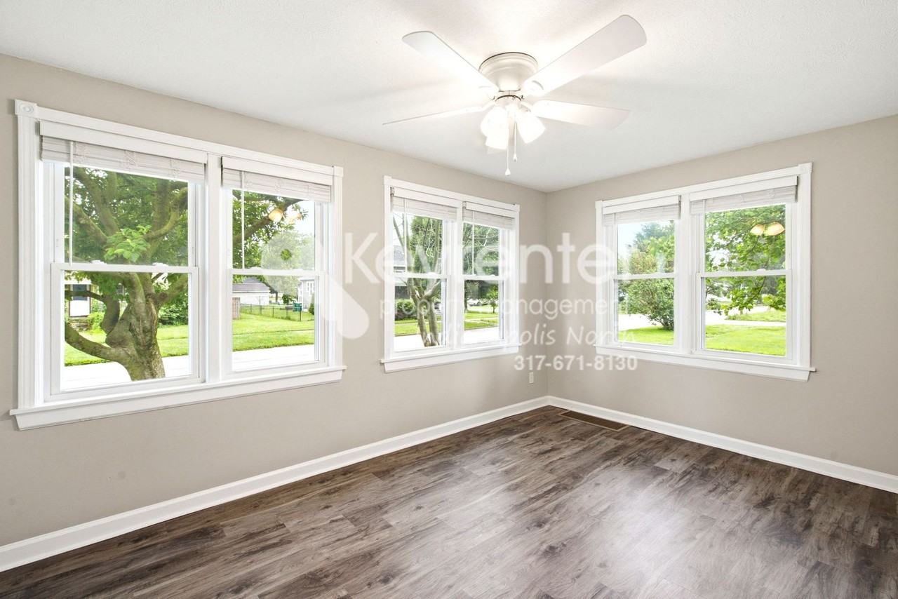 712 Baronne St - Photo 3 of 12