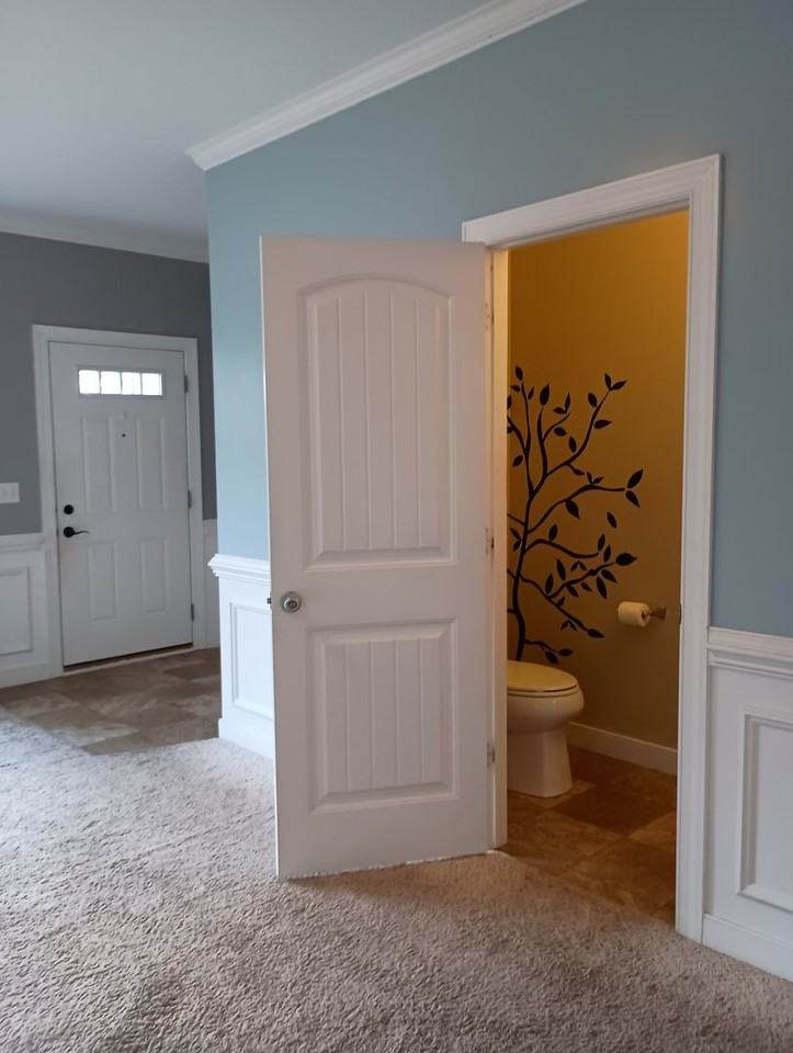 2211 Colbert Dr - Photo 6 of 36