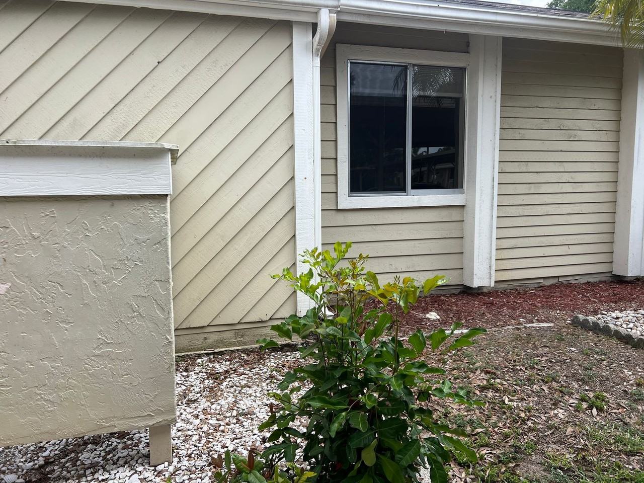3018 Sail Pointe Cir #4B - Photo 3 of 50