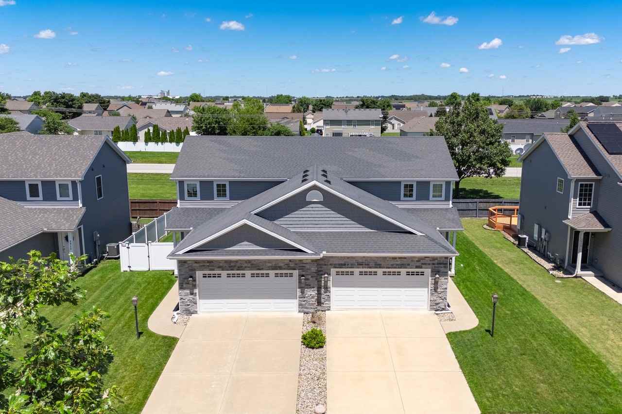 3922 Summer Sage Ct - Photo 4 of 44