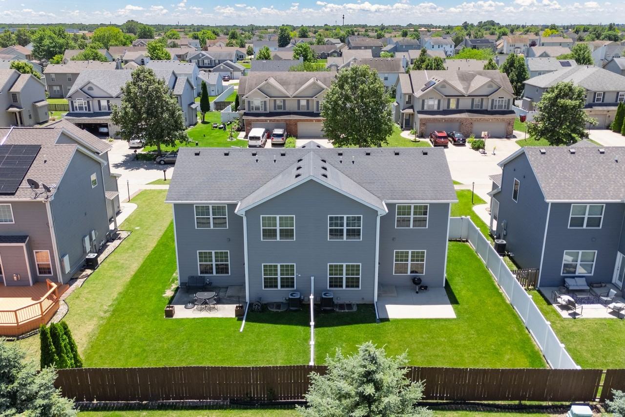 3922 Summer Sage Ct - Photo 5 of 44