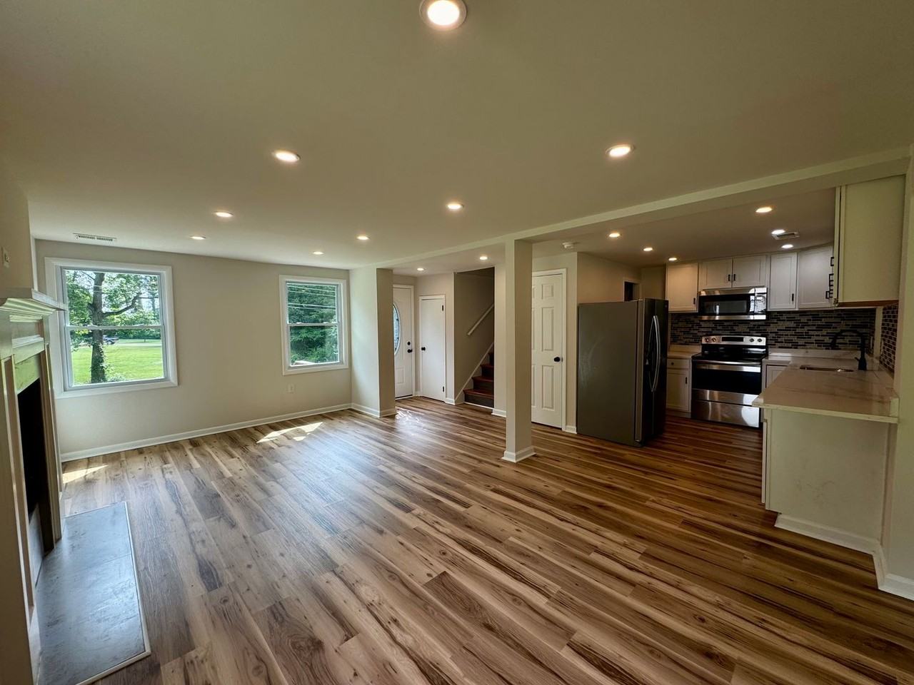 183 Ogburn Dr - Photo 5 of 18