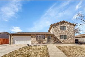 featured image of 7461 Webster St