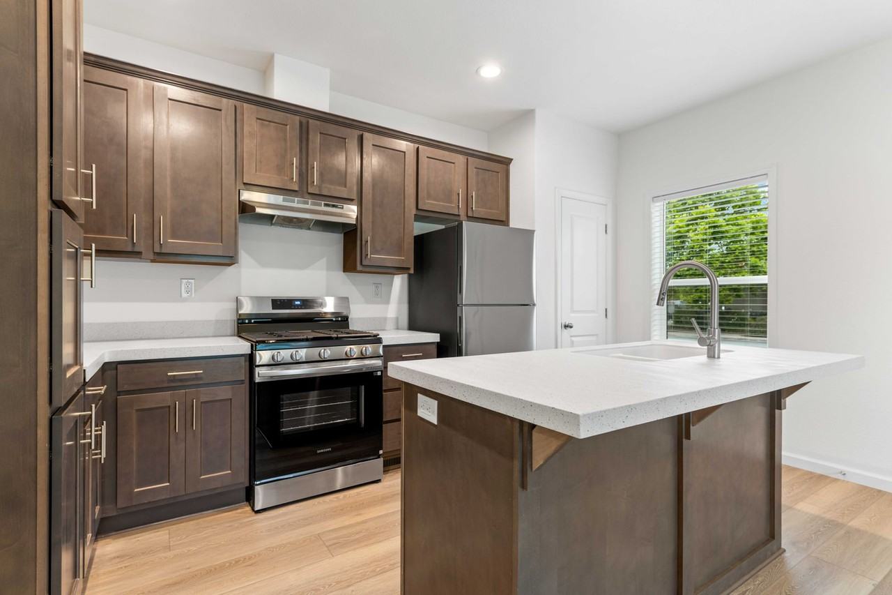 2630 Portola Dr Spc 72 - Photo 5 of 26