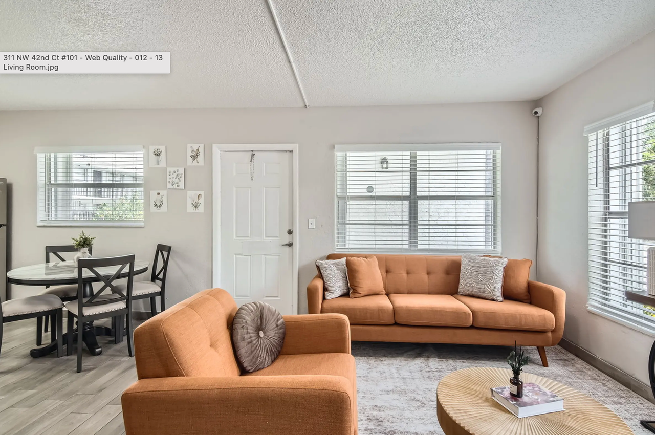 311 Nw 42nd Ct - Photo 4 of 14