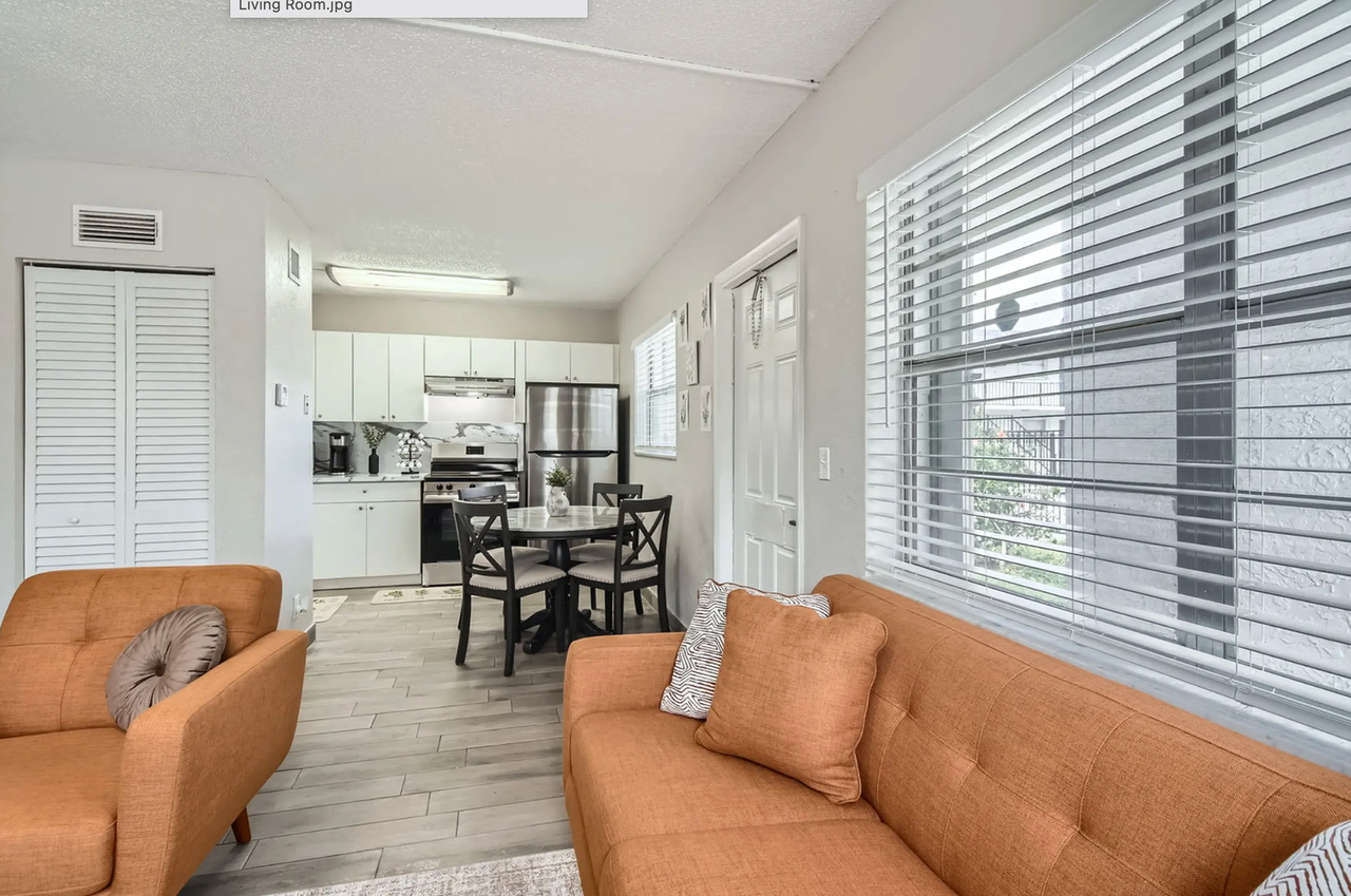 311 Nw 42nd Ct - Photo 6 of 14