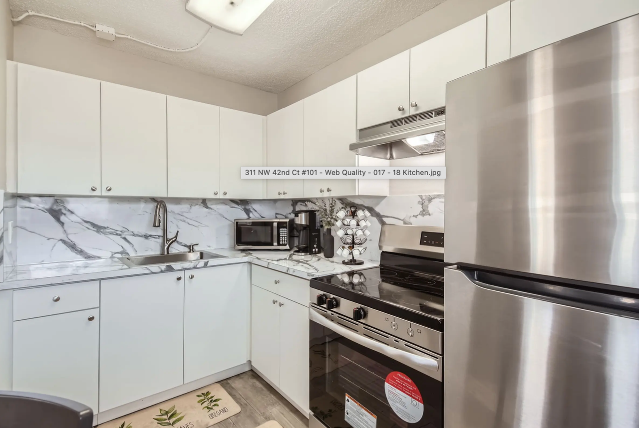 311 Nw 42nd Ct - Photo 7 of 14