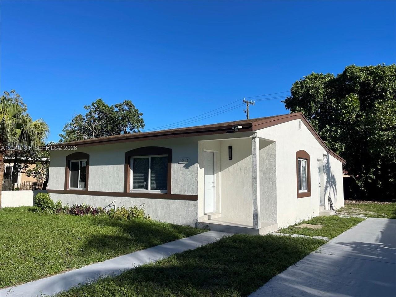1310 Sharazad Blvd - Photo 7 of 17