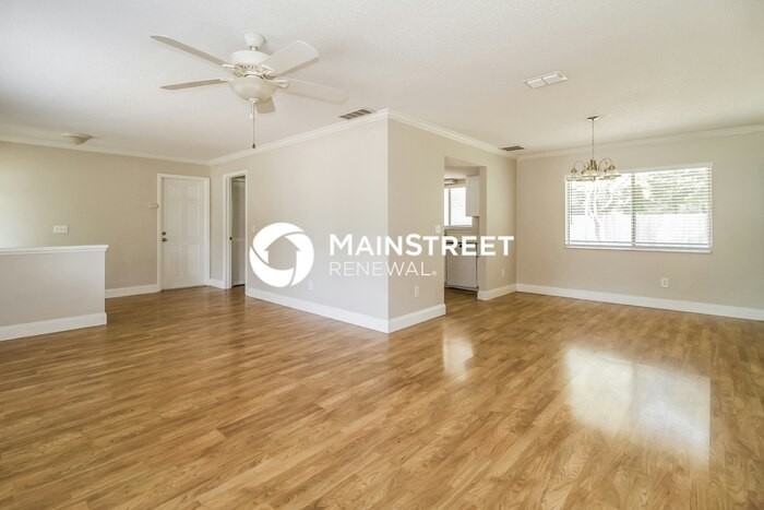 1333 Sterling Oaks Dr - Photo 7 of 16