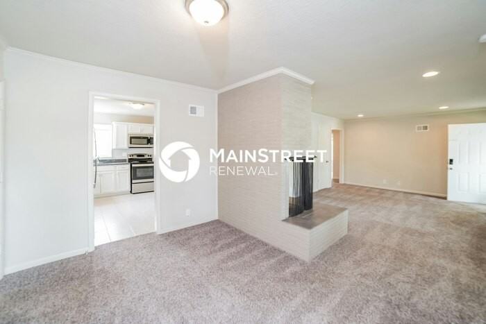 4909 Norwood Ave - Photo 6 of 17