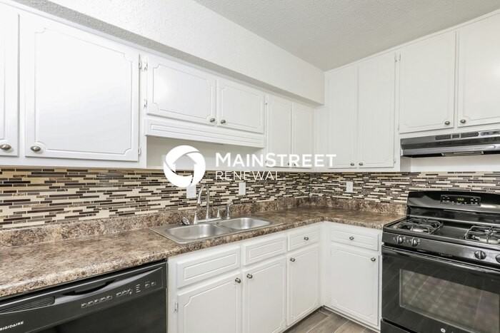 5388 Kirk Dr - Photo 7 of 17