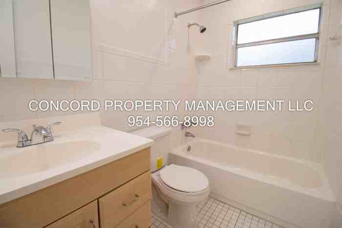 1507 Argyle Dr #205 - Photo 7 of 9