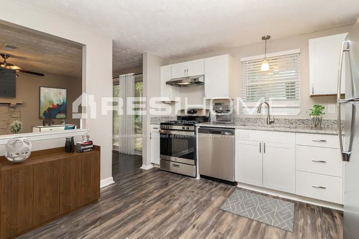 4750 White Oak Trl - Photo 3 of 18